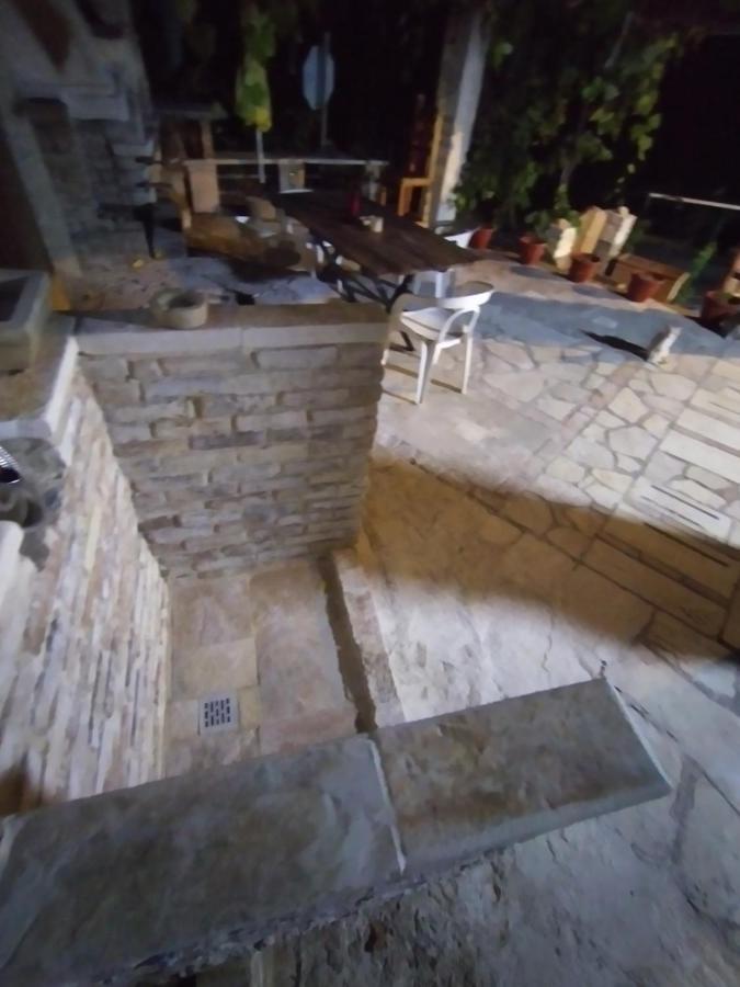 Stonemakers Hide Villa Karyotikon Exteriör bild